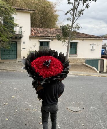 Mega bouquet de trescientas rosas