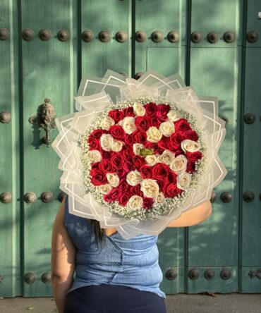 Mega bouquet dos tonos de ochenta rosas