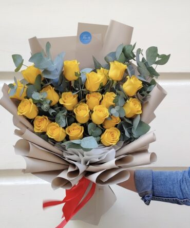Fiori di eucalipto con rosas